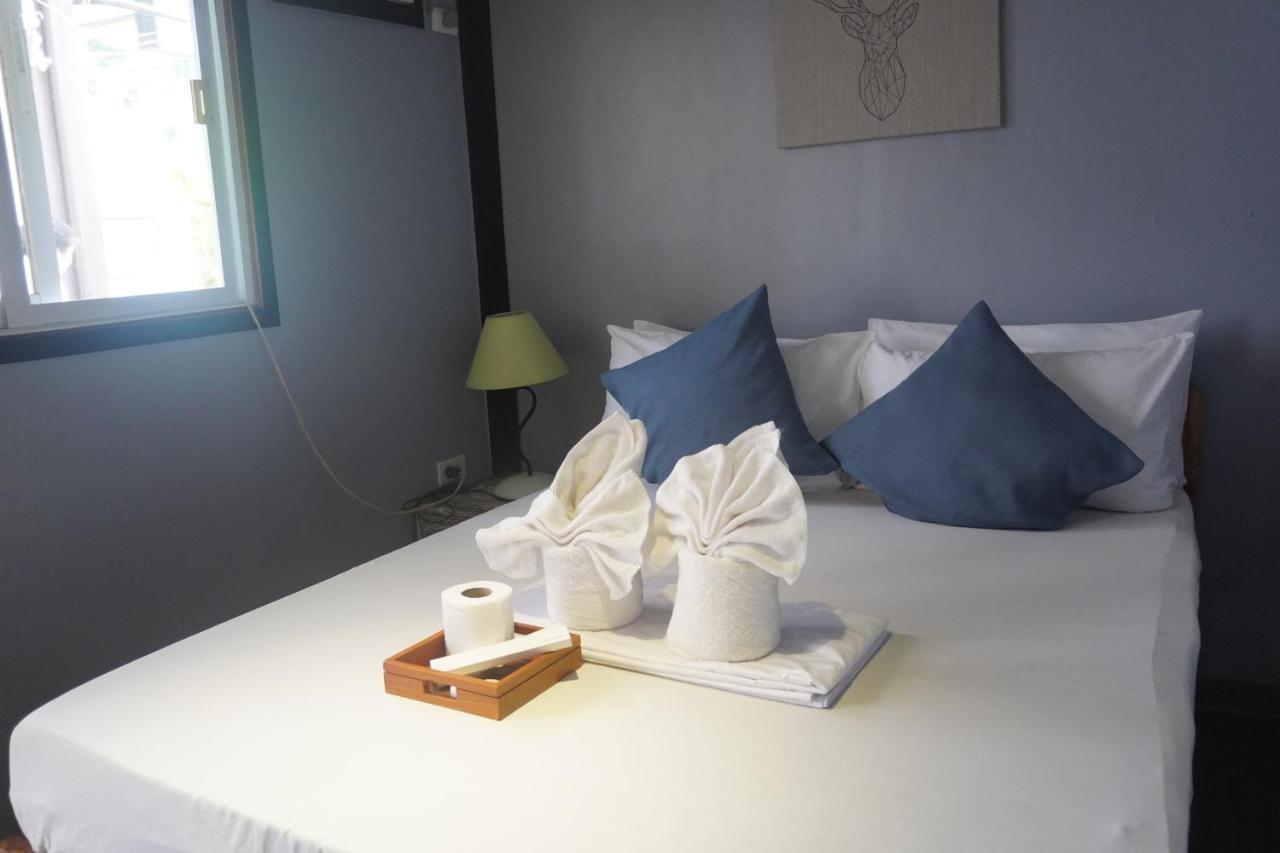Keira Backpackers Hotel El Nido Exterior photo
