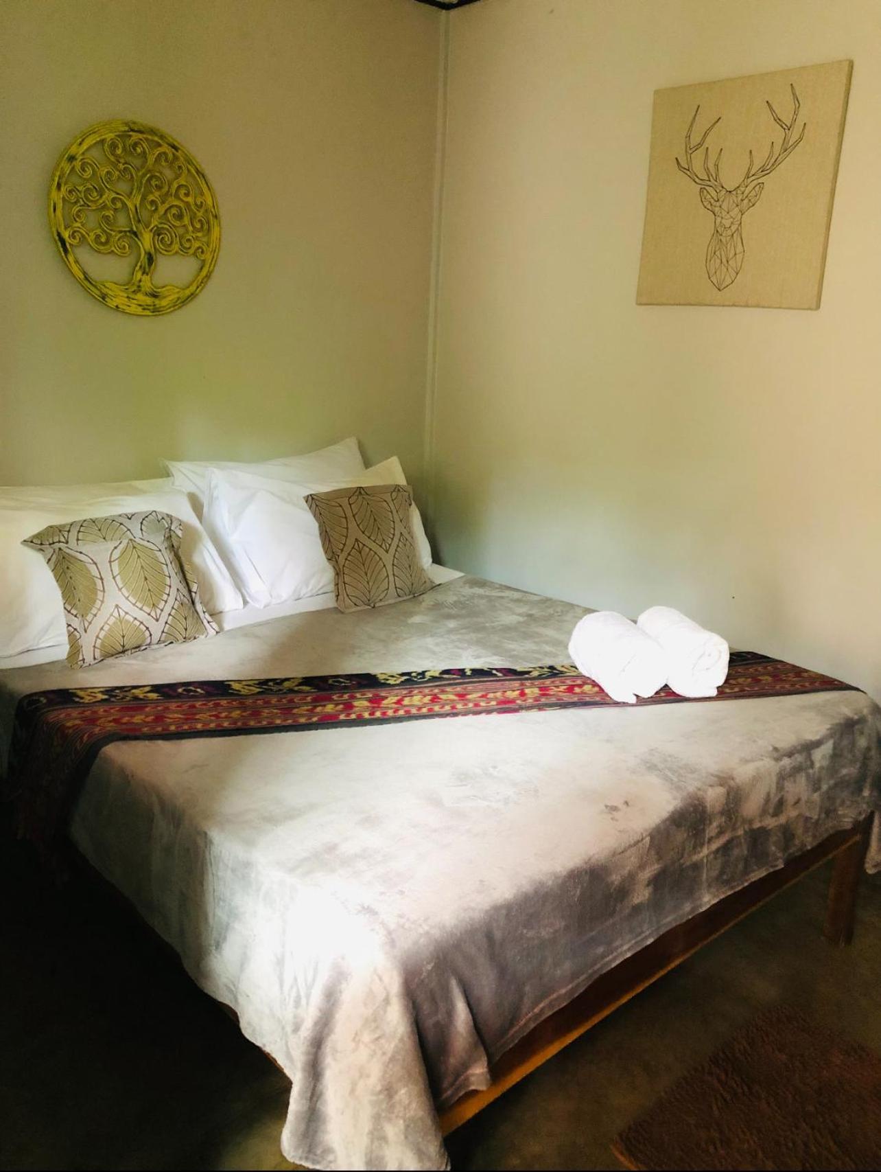 Keira Backpackers Hotel El Nido Exterior photo